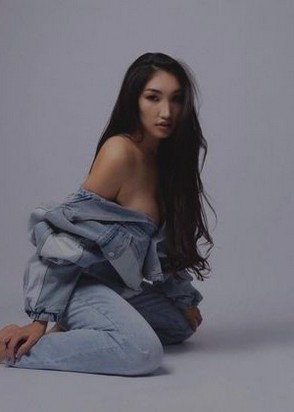 Сабрина (31), No phrase key specified, 15,000 ₽ час, Минет в презервативе, Стриптиз не профи, тел +7(904)657-35-07