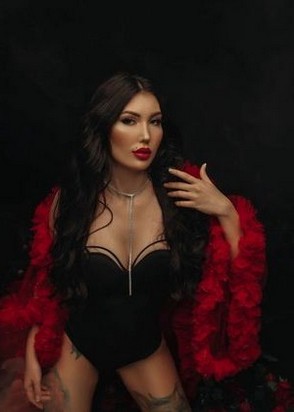 Лора (26), No phrase key specified, 25,000 ₽ час, Секс классический, Массаж расслабляющий, тел +7(927)852-59-67