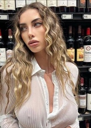 Вера (25), No phrase key specified, 2,500 ₽ час, Минет глубокий, Порка, тел +7(901)672-37-37