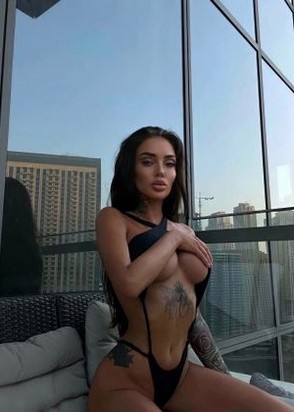 Ульяна (24), Баррикадная, 5,000 ₽ час, Секс групповой, Стриптиз не профи, тел +7(999)208-98-09