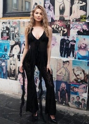 Диана (25), Домодедовская, 8,000 ₽ час, Услуги семейной паре, Минет в презервативе, тел +7(988)468-82-16