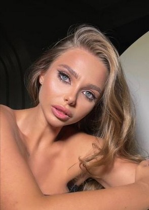 Дарья (24), Крестьянская застава, 15,000 ₽ час, Окончание на лицо, Окончание в рот, тел +7(996)754-46-25