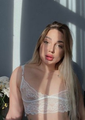 Александра (19), No phrase key specified, 19,000 ₽ час, Минет в презервативе, Ролевые игры, тел +7(937)671-49-28