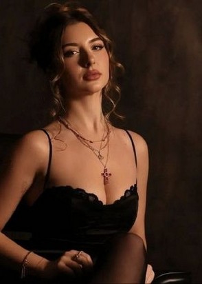 Вера (20), Чеховская, 10,000 ₽ час, Минет в презервативе, Массаж эротический, тел +7(989)246-81-17