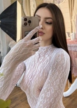 Дина (20), Академический, 10,000 ₽ час, Окончание в рот, Стриптиз профи, тел +7(991)403-25-46