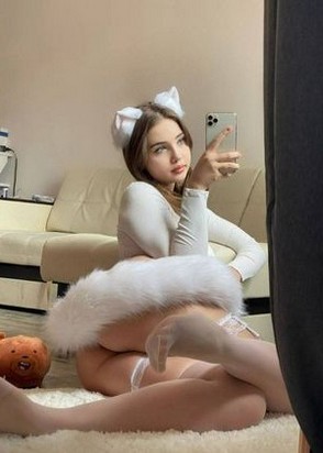 Ира (25), No phrase key specified, 3,500 ₽ час, Минет в презервативе, Страпон, тел +7(951)059-68-20