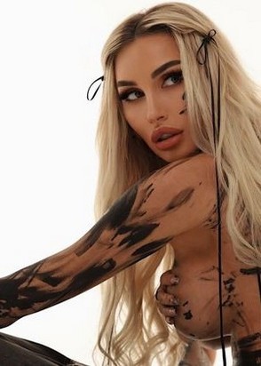 Дарья (26), Смоленская, 20,000 ₽ час, Секс групповой, Массаж эротический, тел +7(928)365-49-52