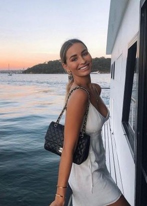 Алина (27), Шелепиха, 15,000 ₽ час, Секс классический, Минет глубокий, тел +7(996)789-81-47