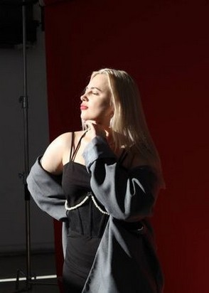 Майя (31), Улица Старокачаловская, Массаж классический, Массаж расслабляющий, тел +7(996)693-92-08