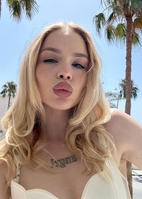 Лана (19), Смоленская, 17,000 ₽ час, Куннилингус, Массаж эротический, тел +7(917)398-31-31