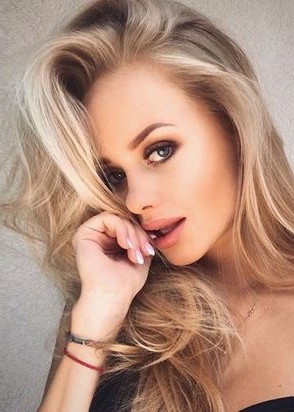 ВАРЯ (23), Чеховская, 7,000 ₽ час, Секс классический, Минет глубокий, тел +7(900)420-70-73