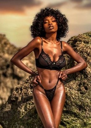 Розар (21), Южное Бутово, 6,000 ₽ час, Минет в презервативе, Куннилингус, тел +7(951)851-29-72