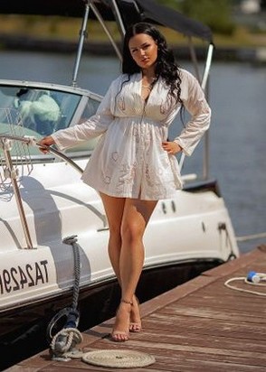 Анфиса (24), Новые Черемушки, 10,000 ₽ час, Игрушки, Трамплинг, тел +7(996)813-61-62