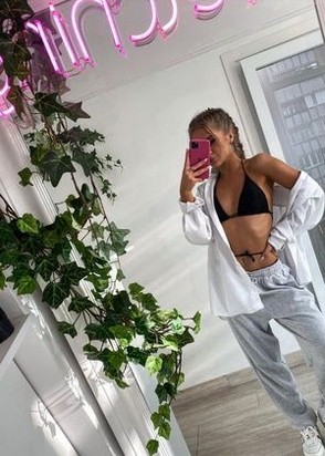 Даша (21), Пятницкое шоссе, 10,000 ₽ час, Минет без резинки, Игры, тел +7(901)237-59-98