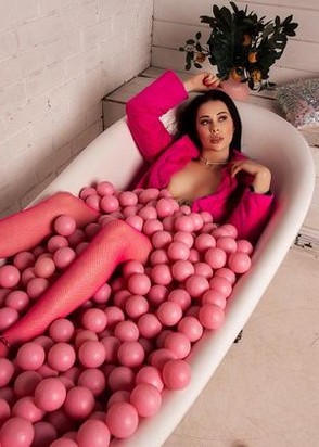 Александра (30), No phrase key specified, 15,000 ₽ час, Массаж профессиональный, Массаж расслабляющий, тел +7(931)958-68-76