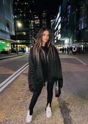 Анжела (28), No phrase key specified, 13,000 ₽ час, Минет без резинки, Массаж классический, тел +7(928)190-06-58