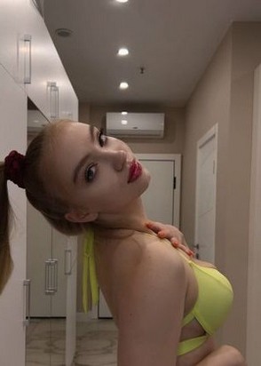 Аня (21), No phrase key specified, 12,000 ₽ час, Минет без резинки, Окончание в рот, тел +7(904)976-45-61