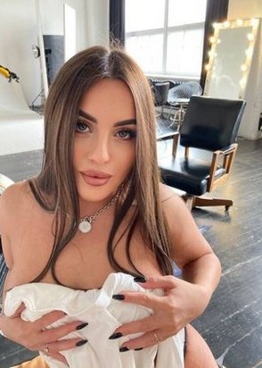 Саша (31), No phrase key specified, 10,000 ₽ час, Окончание на грудь, Массаж классический, тел +7(904)654-41-98