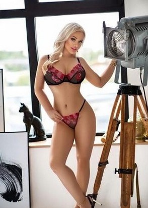 Аня (26), No phrase key specified, 10,000 ₽ час, Услуги семейной паре, Окончание на лицо, тел +7(901)261-30-56