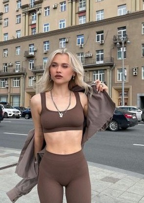 Марина (23), No phrase key specified, 3,000 ₽ час, Игрушки, Ролевые игры, тел +7(937)063-63-76