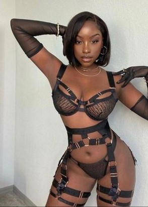 Amanda (23), No phrase key specified, 2,500 ₽ час, Секс классический, Минет в презервативе, тел +7(950)897-19-21