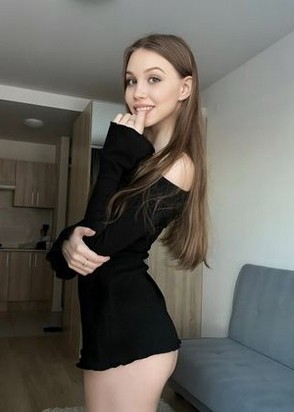 Карина (25), No phrase key specified, 2,000 ₽ час, Окончание на грудь, Госпожа, тел +7(988)306-20-81